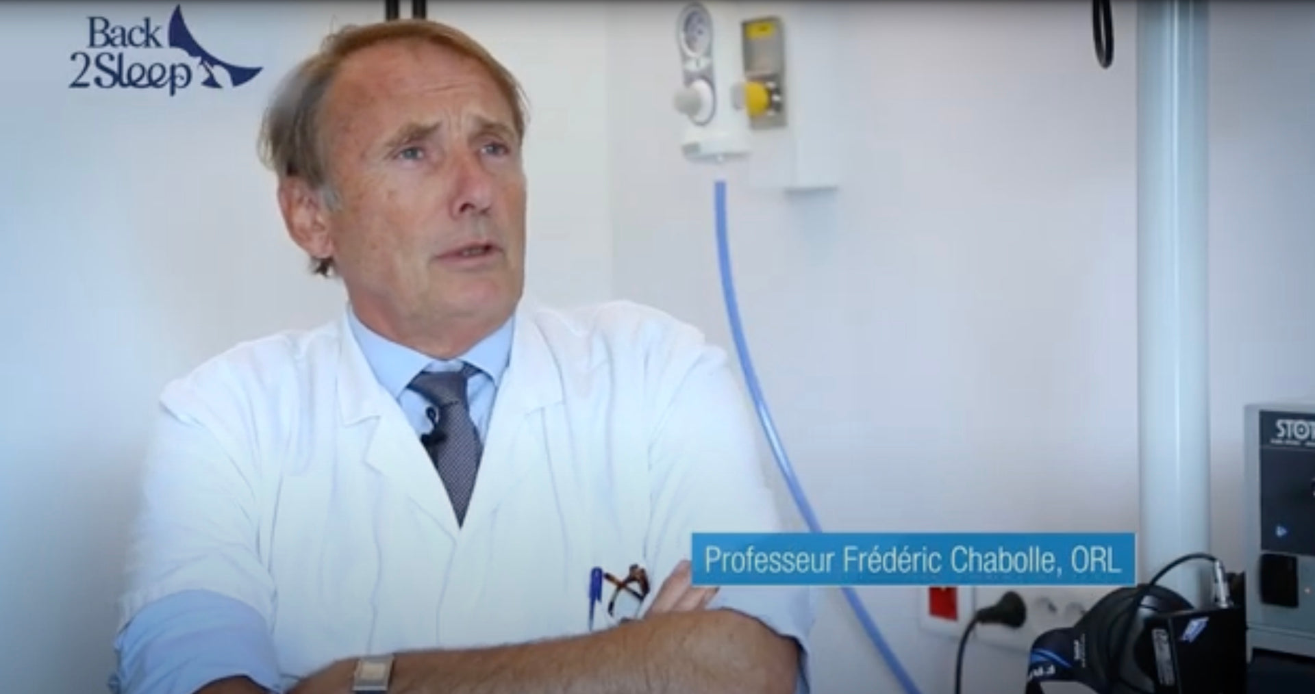 Load video: Professor Chabolle explains the causes of snoring, sleep apnea, and the mechanism of action of Back2Sleep (in French with English subtitles).