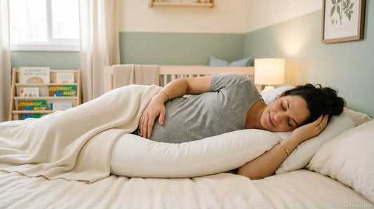 Pregnant woman resting comfortably with pillows - sleep apnea risks during pregnancy